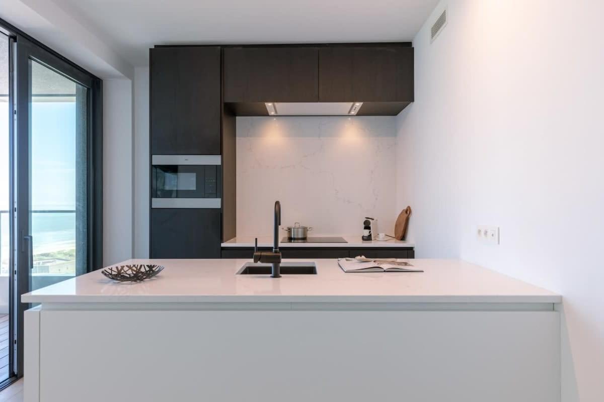 Huswell - Stunning Apartment With Breathtaking Views ออสเทนด์ ภายนอก รูปภาพ