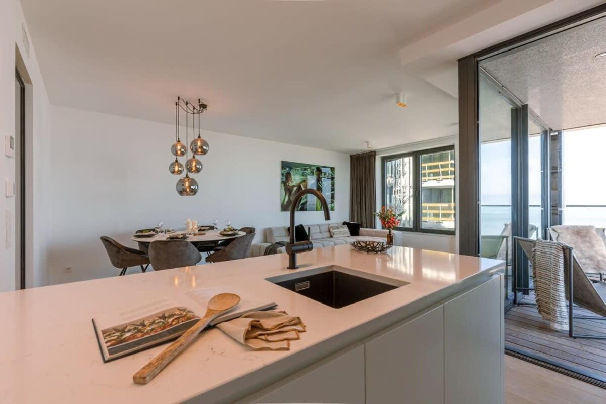 Huswell - Stunning Apartment With Breathtaking Views ออสเทนด์ ภายนอก รูปภาพ